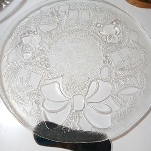 vintage holiday plate never used